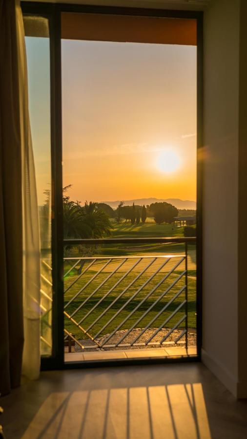 Hotel Torremirona Golf & Spa Navata Exterior foto